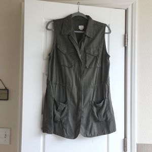 A new day Olive Vest with zipper